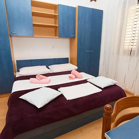 Affittacamere And With Parking Space - 19125