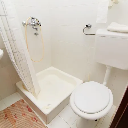 Affittacamere And With Parking Space - 19125 3*