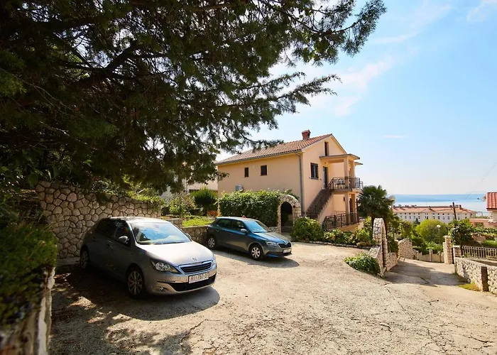 And With Parking Space - 19125 Crikvenica