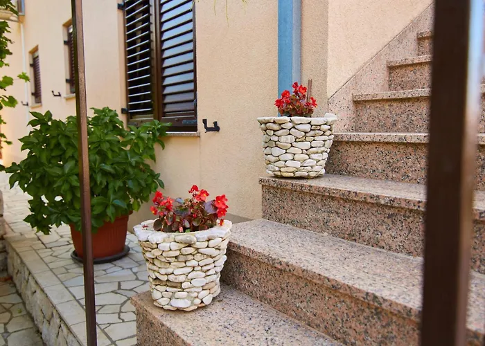 And With Parking Space - 19125 3*